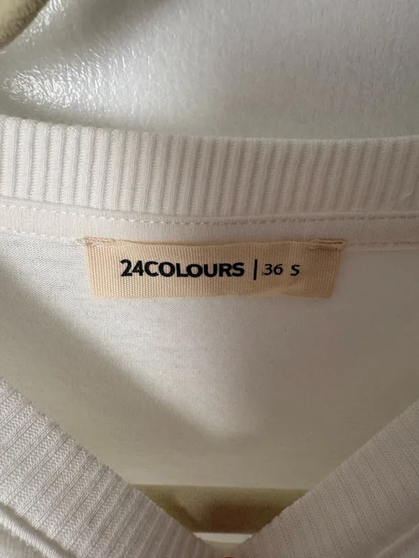 24Colours Smiley Face Cropped Tee White - Image 2