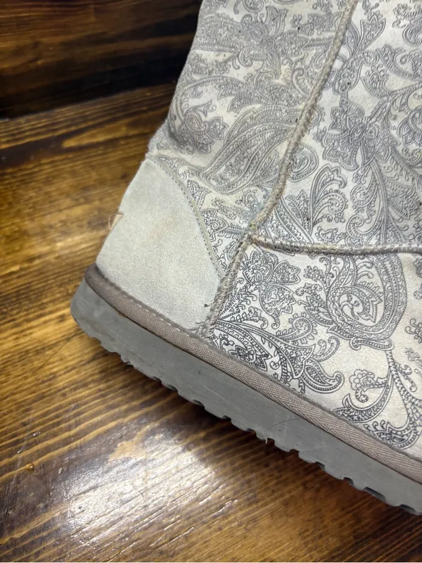 Ugg gray paisley tall boots size 8 - Image 6