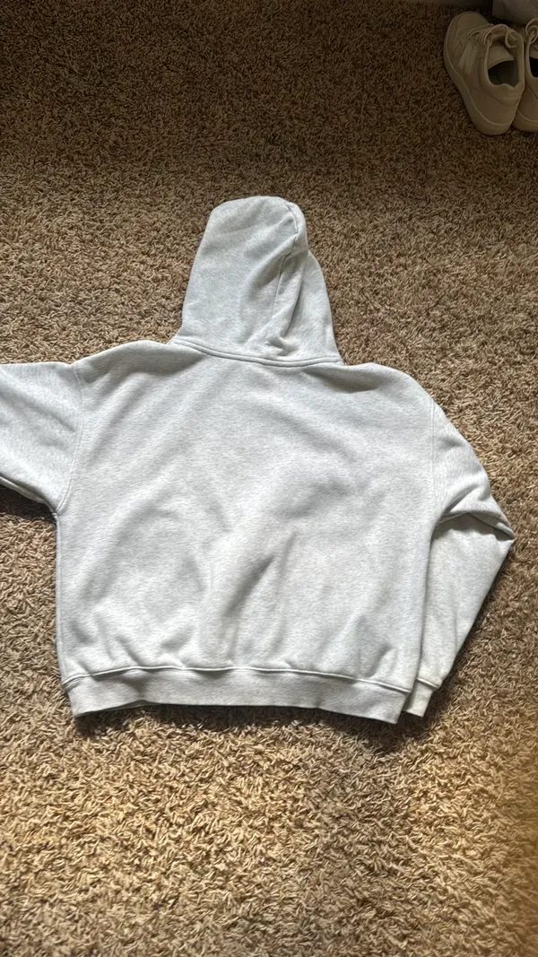 Fabletics grey hoodie - Image 3