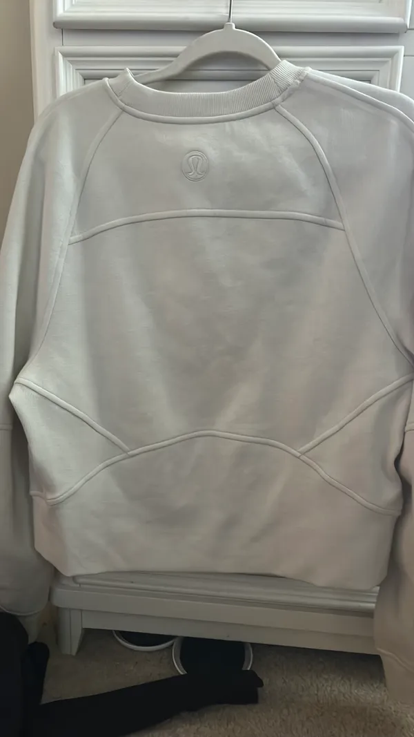 Lululemon Pullover Hoodie - Image 4