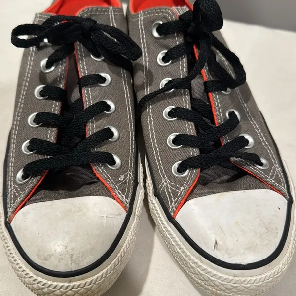 Converse Unisex Low-Top All-Star Sneakers – Gray/Black with Orange – Size 6M/8W - Image 2