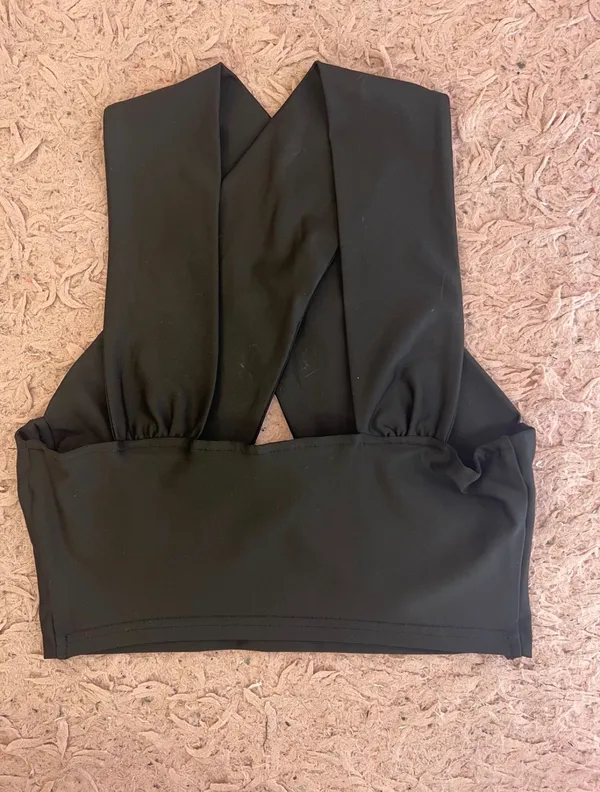 Black Top - Image 3