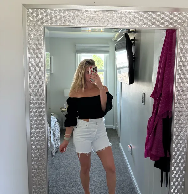 Agolde White Criss Cross Jean Shorts - Image 12