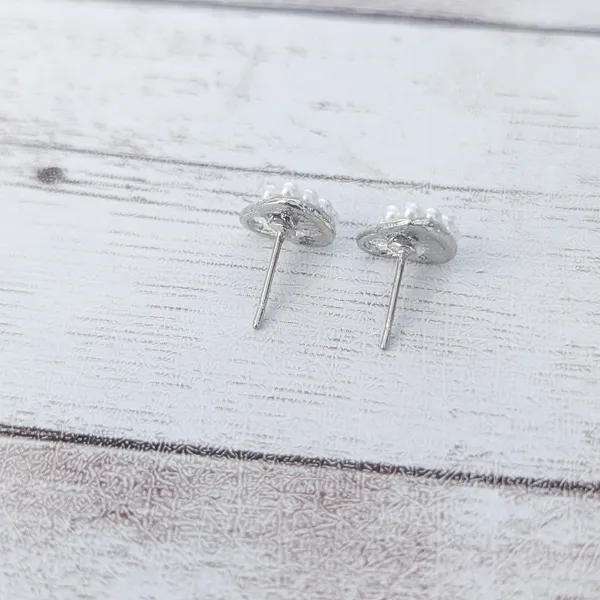 Vintage Stud Earrings Dainty Faux Pearl Purse - Image 5