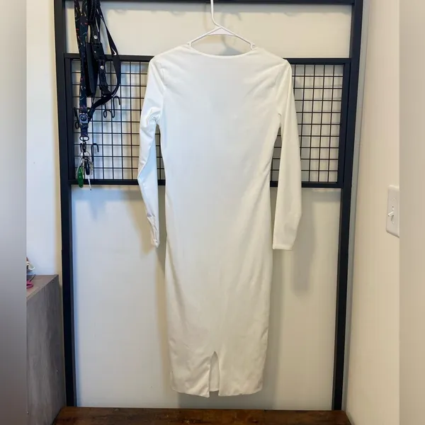 NWT | BOA women’s long sleeve v-neck midi dress‎ — small - Image 5