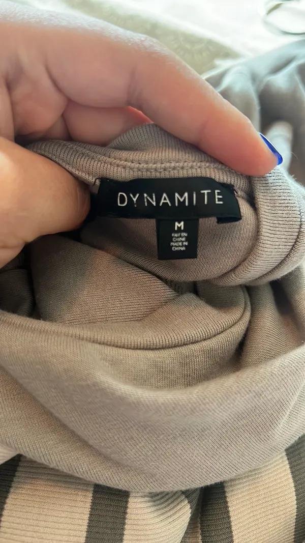 Cropped Shirt - Image 5