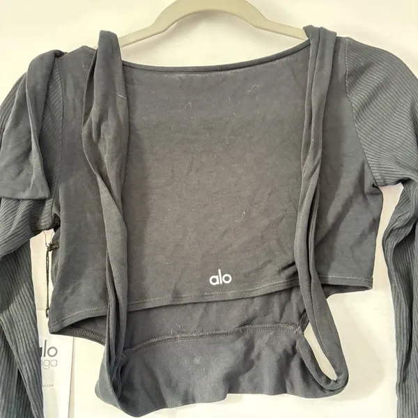 Aloha Island Alo black Long Sleeve‎ barre long sleeve on pointe activewear Small NwT - Image 3