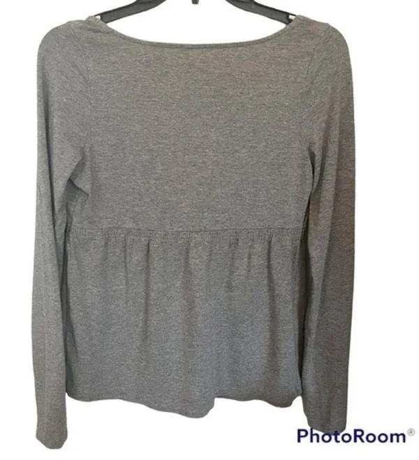 Gap Maternity Gray Long Sleeve Nursing Top Size XS - Image 2
