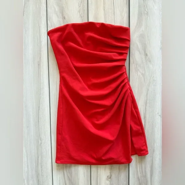 Lucy In The Sky Strapless Mini Dress Red Small NWT - Image 3