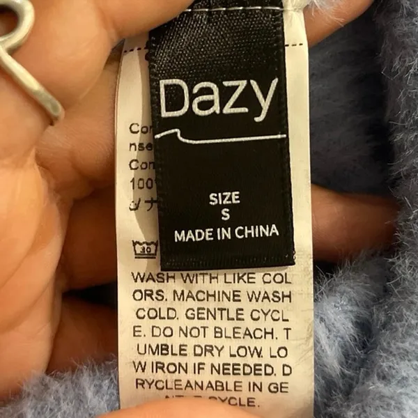 Dazy Fuzzy Knit Cropped Button Cardigan SZ S Contemporary Streetwear Y2K Trendy - Image 4