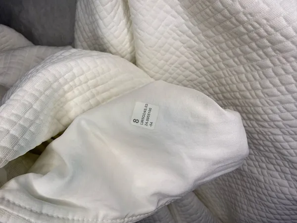 Lululemon pants  - Image 4