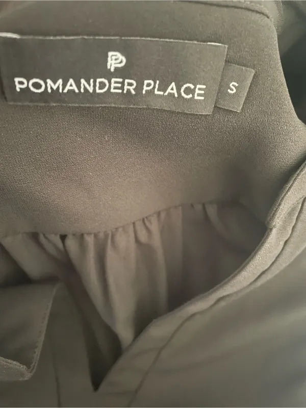 Tuckernuck Pomander Place Kenzo Dress Black Tiered Smocked Cuff Small - Image 6