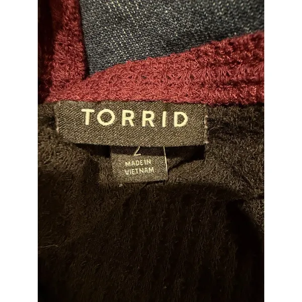 Torrid Waffle V-Neck Henley Raglan Long Sleeve Tee Size 2 / 2X - Image 6
