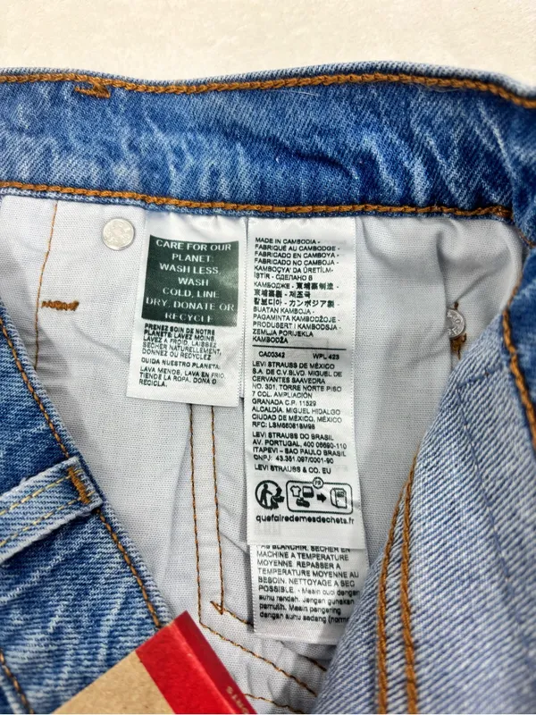 Levi's 501 Original Shorts High Rise Light Blue Denim Shorts size 27 NEW - Image 8