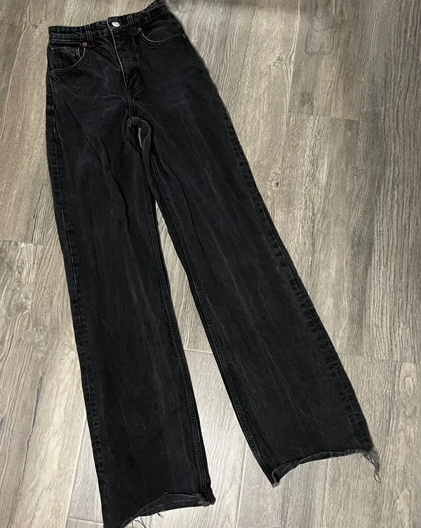 ZARA Black Wide Leg Jeans - Image 3
