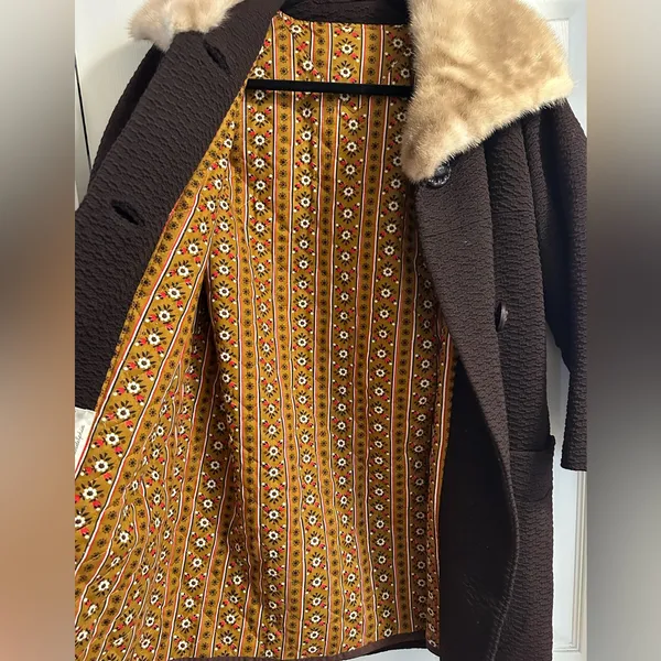 Vintage Women’s mid century modern Wool Coat Real Fur Redman Brothers Forstmann - Image 5