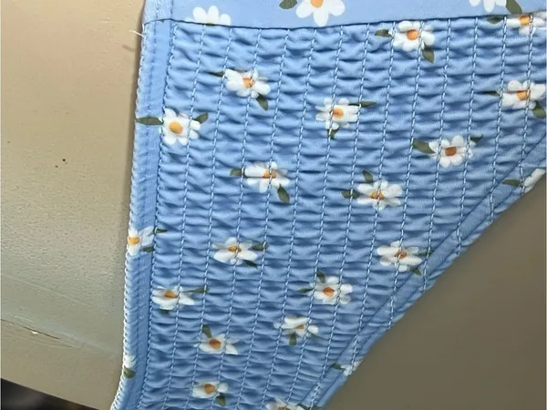 Hollister Blue Daisy Floral Print Bikini Bottom Size Medium Smocked Sides - Image 6