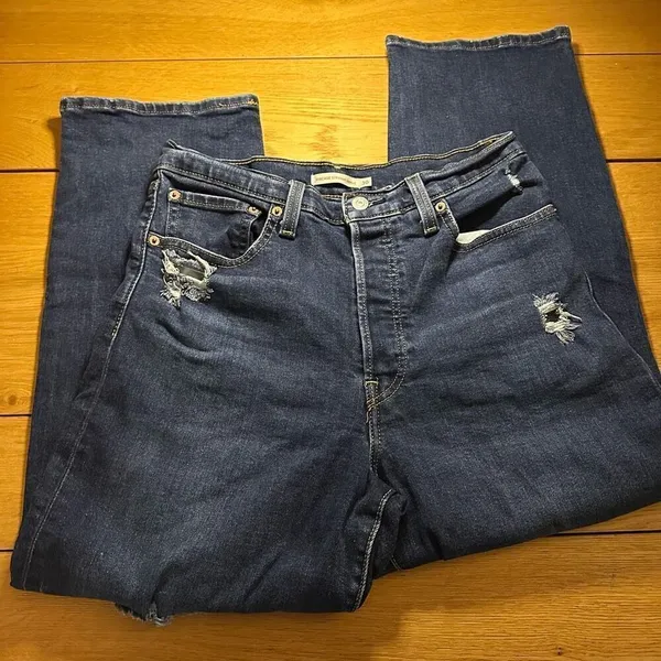 Levi’s ribcage straight ankle distressed 24 - Image 4