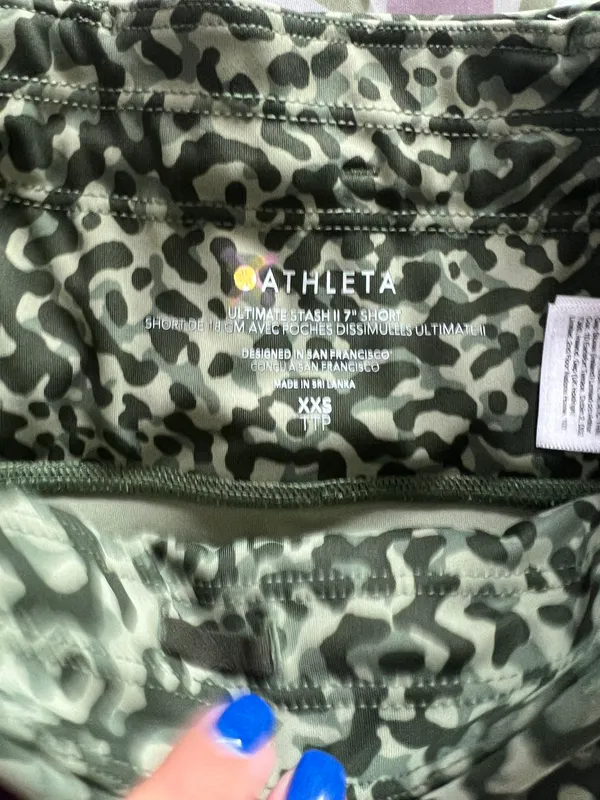 Athleta Green Patterned Biker Shorts - Image 3