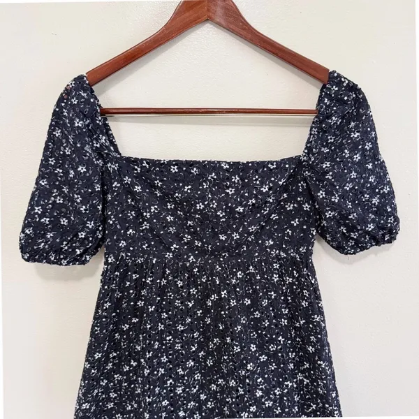 Anthropologie Maeve Navy Lillianne Floral Puff Sleeve‎ Eyelet Mini Dress Size 4 - Image 5