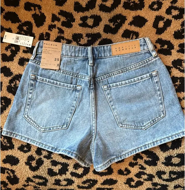 PacSun Shorts High-Rise Festival SZ 25 - Image 2