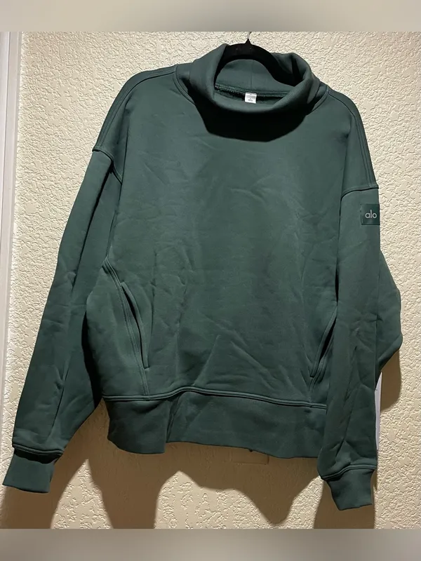 Alo Yoga NWT Hazy Mock Neck Pullover Sweatshirt Pockets in Clover Green Size S - Image 4