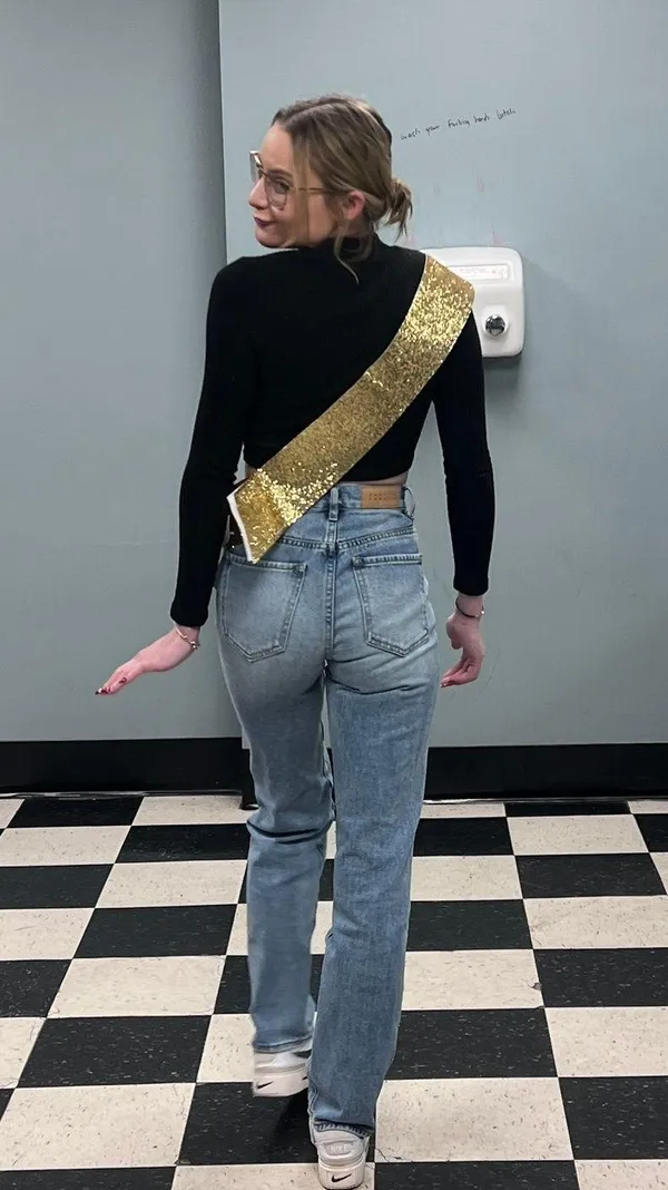 PacSun asymmetrical jeans - Image 6