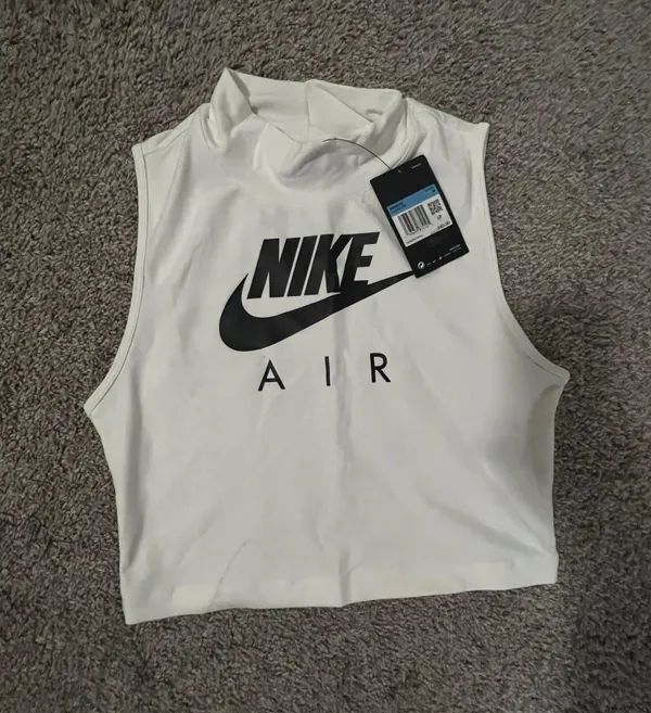 Nike Workout Top - Image 2