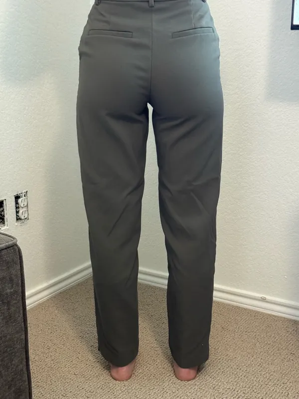 H&M olive green trousers - Image 2
