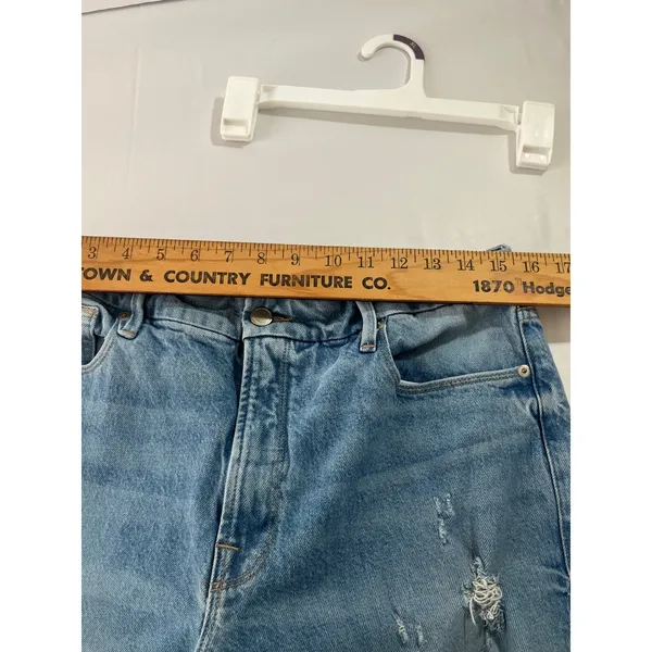Good American Flare Jeans Women 10/30 Light Wash Distressed Raw Hem High Rise‎ - Image 7