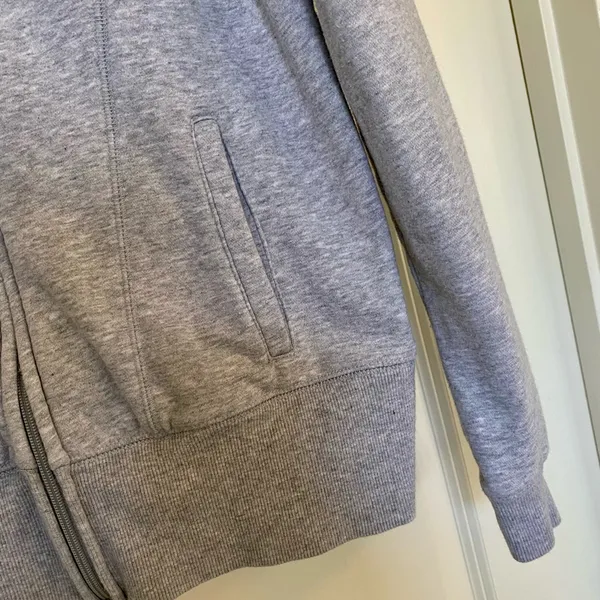 C9 By CHAMPION - Grey Zip Up Hoodie Jacket - Never worn! 🤍🖤 - Image 4