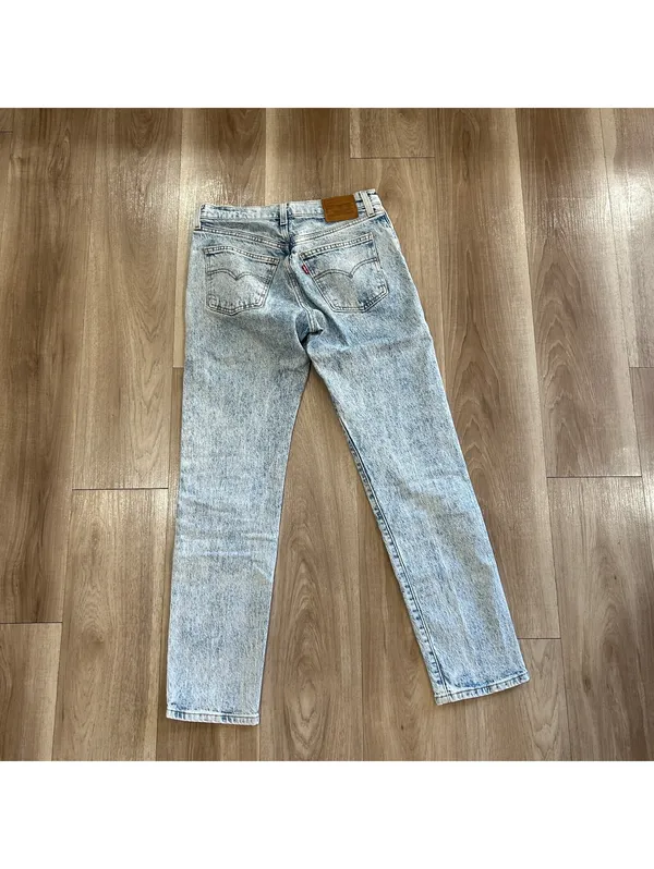 Levi’s 90s Y2K Middy Straight Jeans Women’s 26 Light Acid Wash High Rise Denim - Image 4
