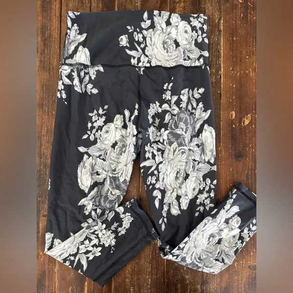 2 piece! Albion fit Antigua Slate Compression leggings and Stay Bra in C… - Image 4