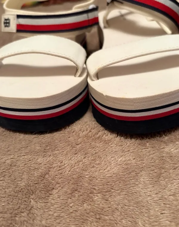 Tommy Hilfiger Women’s Sandals 8 - Image 2