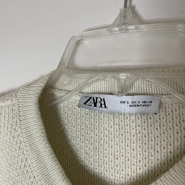 ZARA ivory cream acrylic knit cardigan gold button sweater size Small - Image 2