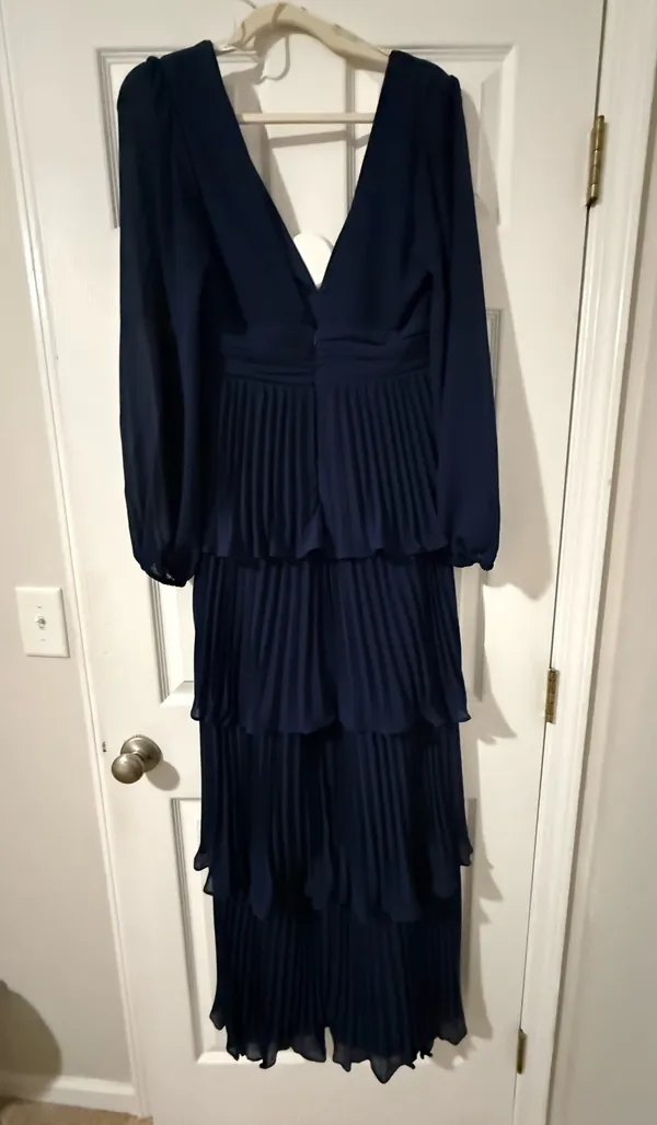 Lulus Dress - Image 6