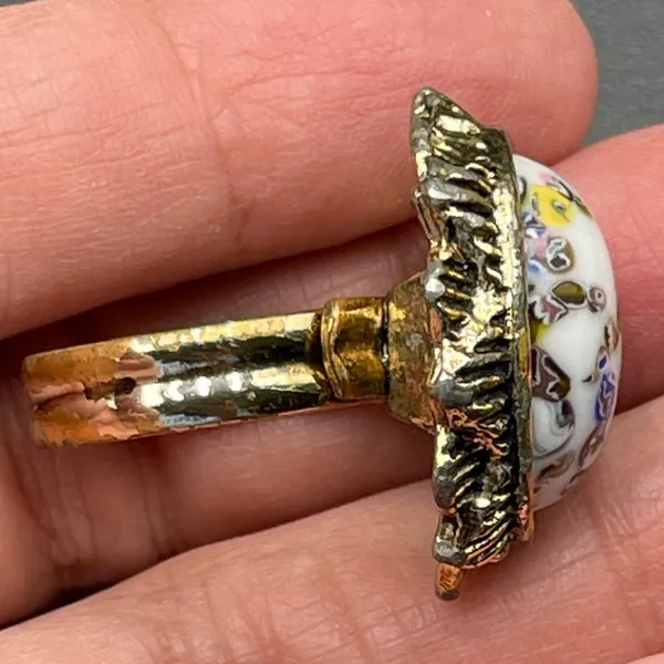 White Milk Art Glass Cabochon Adjustable Ring Vtg Gold Tone Size 7 - Image 10