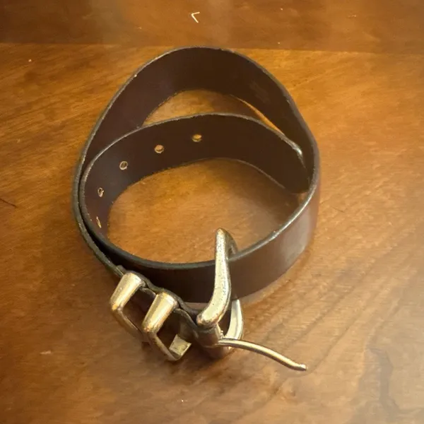 Vintage Gold Buckle Women’s Leather Belt Made In USA S - Image 6