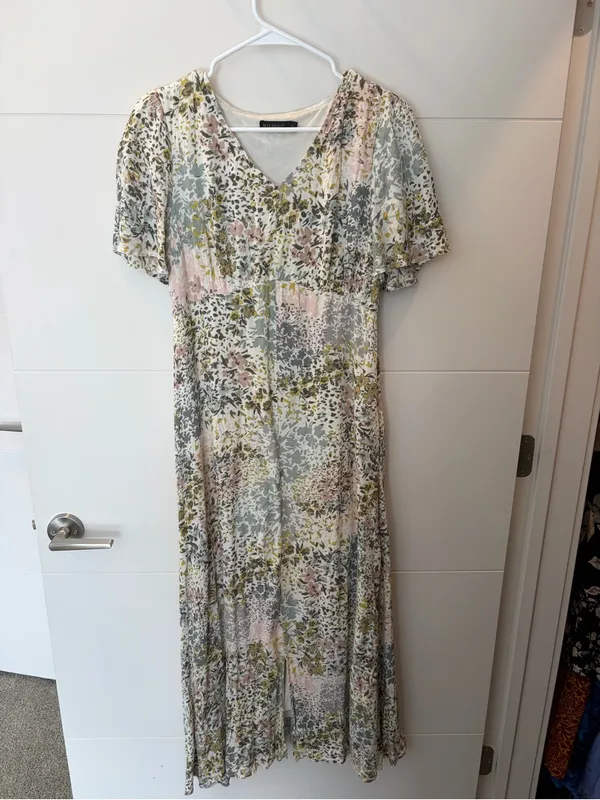 Mikarose Pastel Floral V-Neck Midi Dress - Image 2