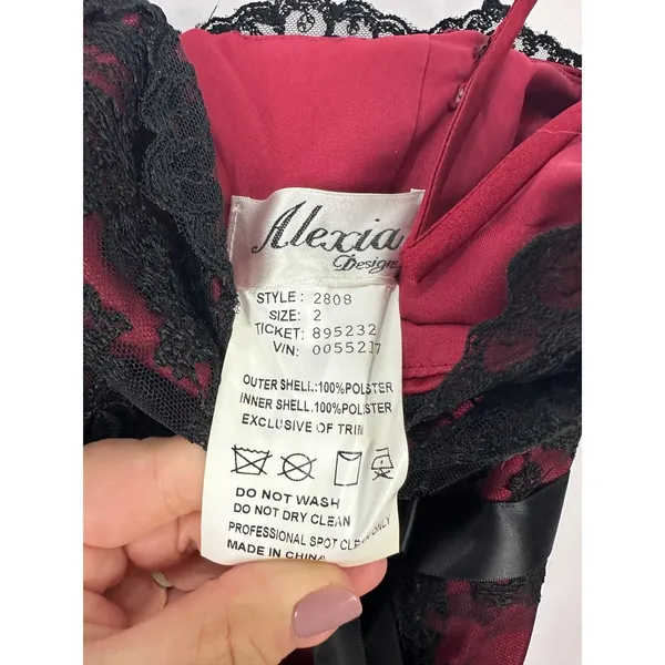 Alexia Admor Red Satin Black Lace‎ Corset Gown 2 Whimsigoth Vampcore Gothic Glam Formal Prom - Image 2
