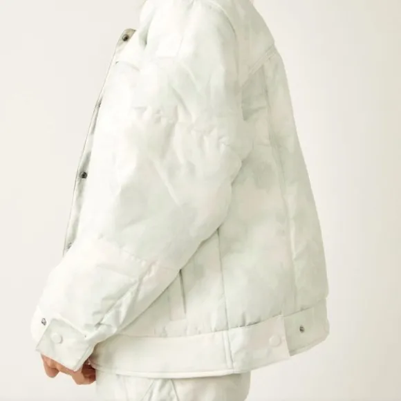 Free People Bunny Slope Puffer Ski Jacket. Size Small - Image 3