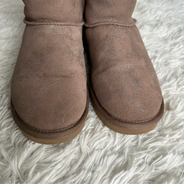 Ugg Mini Bailey Bow II Shimmer Boots Size 6 - Image 3