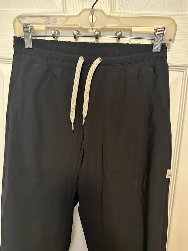 Vuori Black Joggers with White Drawcord - Image 4