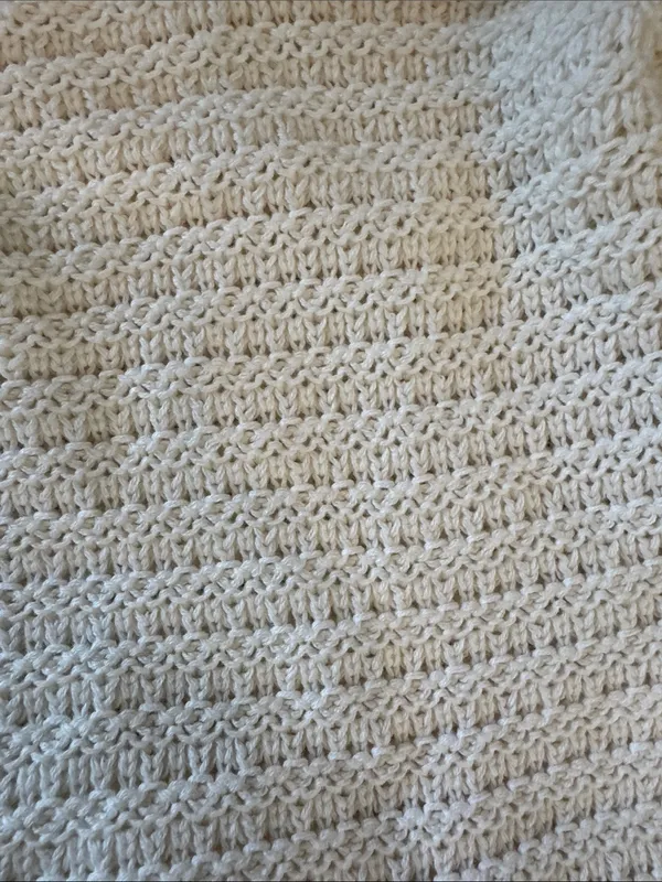 Hollister white Crochet Tie-Back Long Sleeve Crop Sweater - Image 3