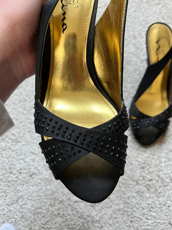 Black Heels - Image 3