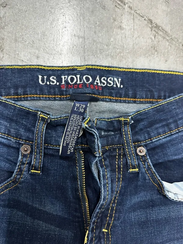 Dark wash jeans from U.S. Polo Assn. W29 L30 Like new - Image 3