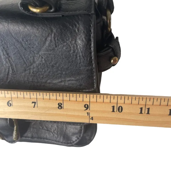 Steve‎ Madden Black Leather Crossbody Purse - Image 8