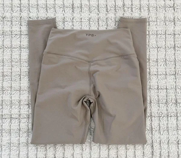Abercrombie YPB Gray Leggings - Image 2