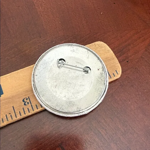 Vintage Grandma Brooch - Image 2