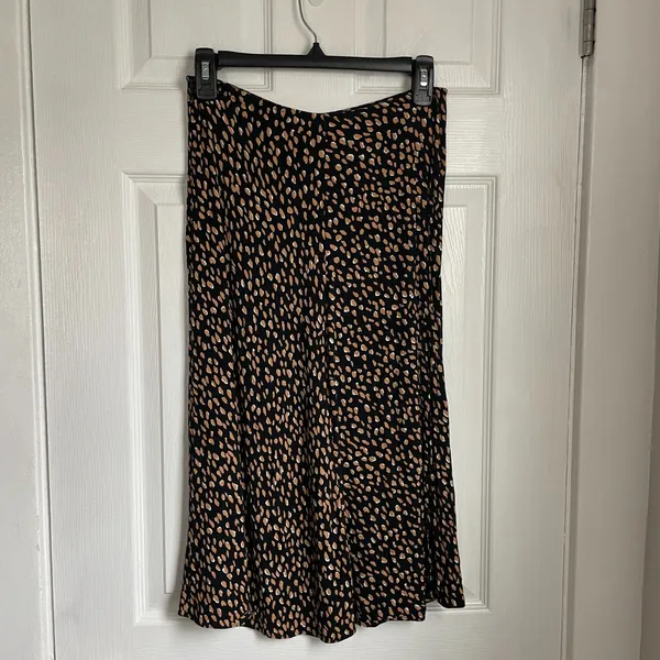 Zara Cheetah leopard animal print midi skirt size M womens - Image 4